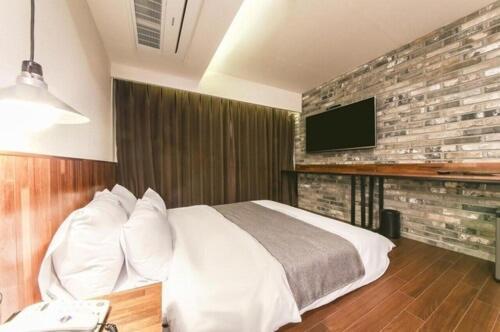 Hotel Chicago Чангуон Екстериор снимка